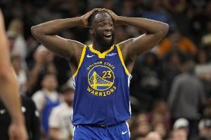 追梦:喜欢被客场球迷轻视 因为以前我们赢得多 但本季客战赢的少